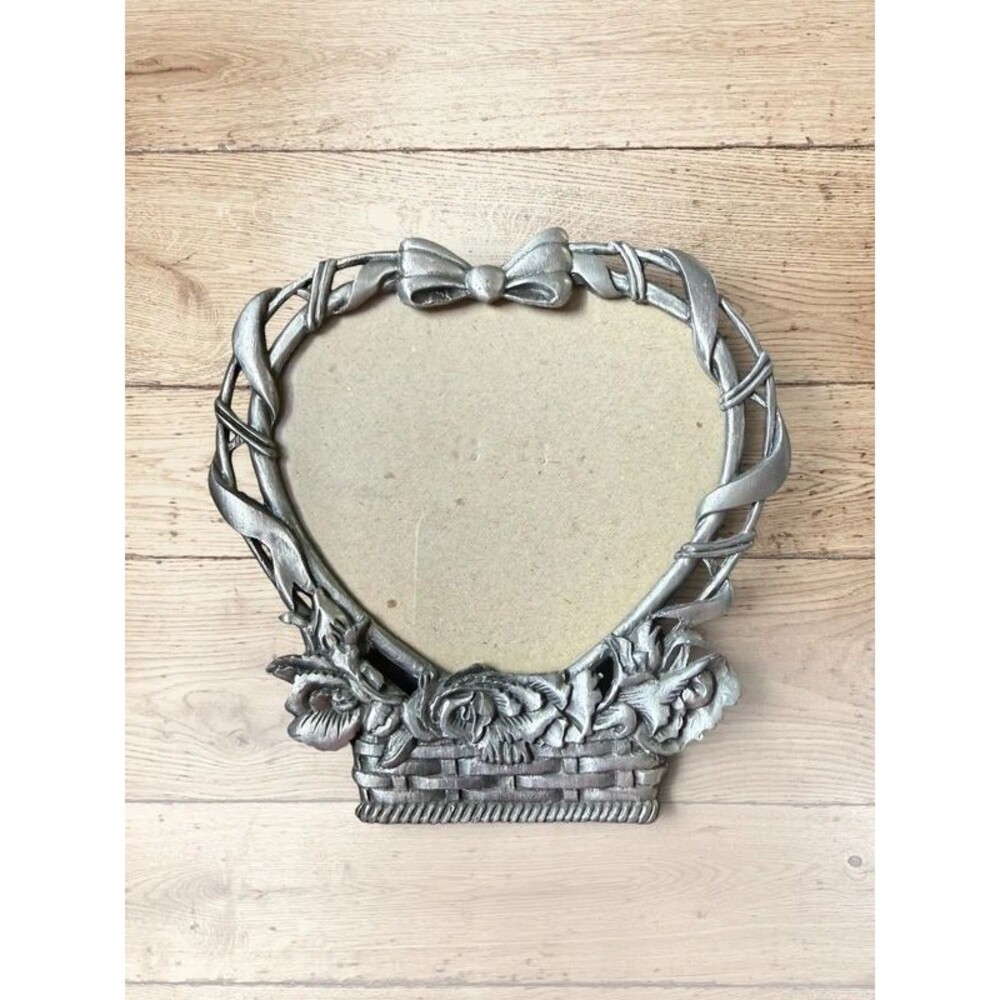 Vintage Sunstone Imports Pewter Heart Picture Frame Woven Rose Basket & Bow